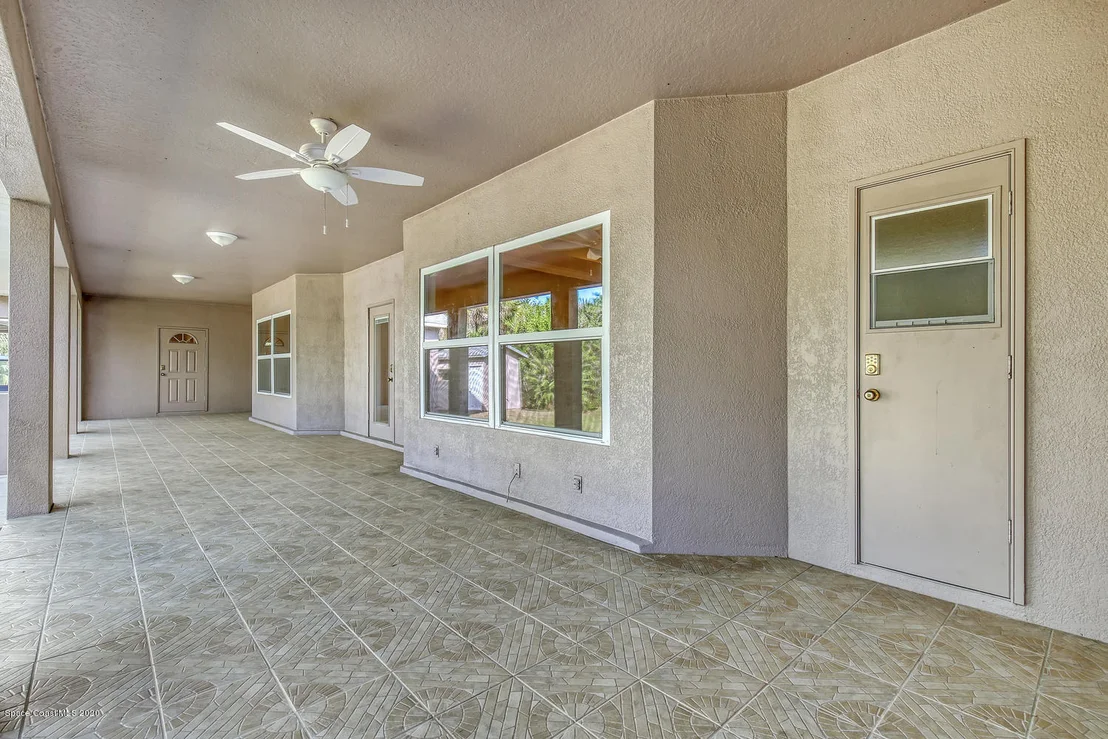 Photo of 1290 Adamson Road