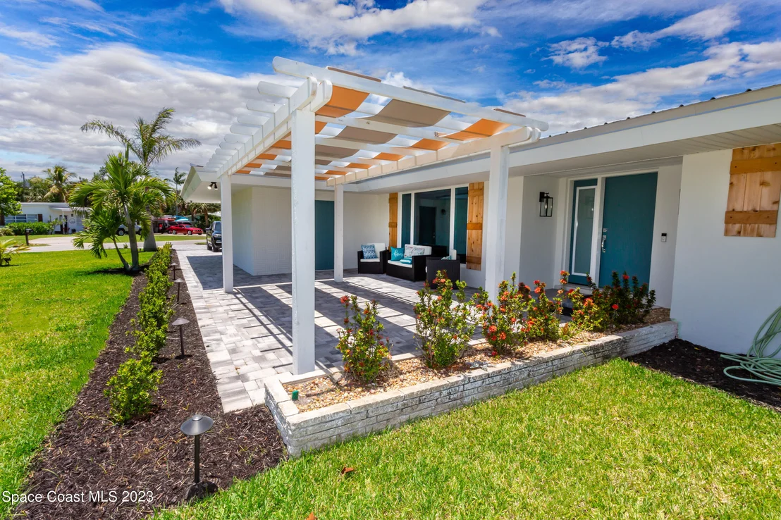 Photo of 500 Hibiscus Trail