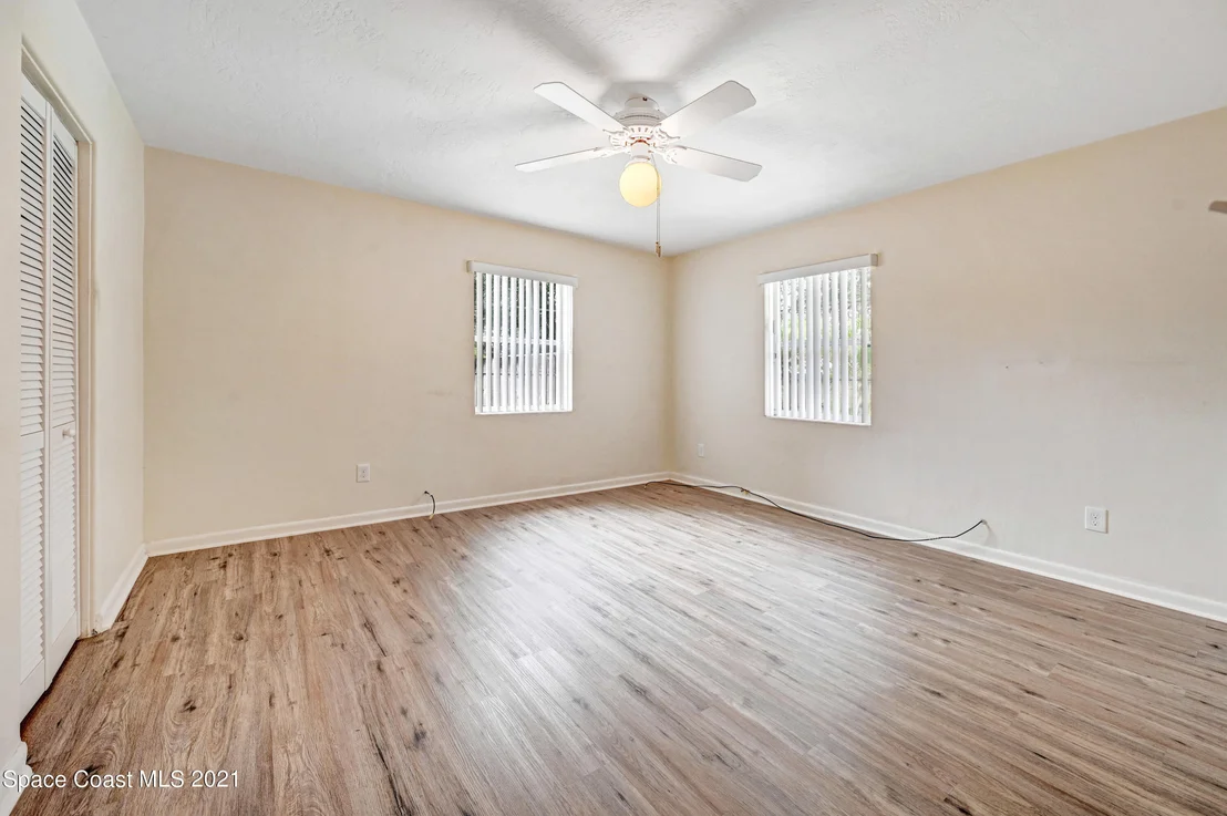 Photo of 75 Bossieux Boulevard