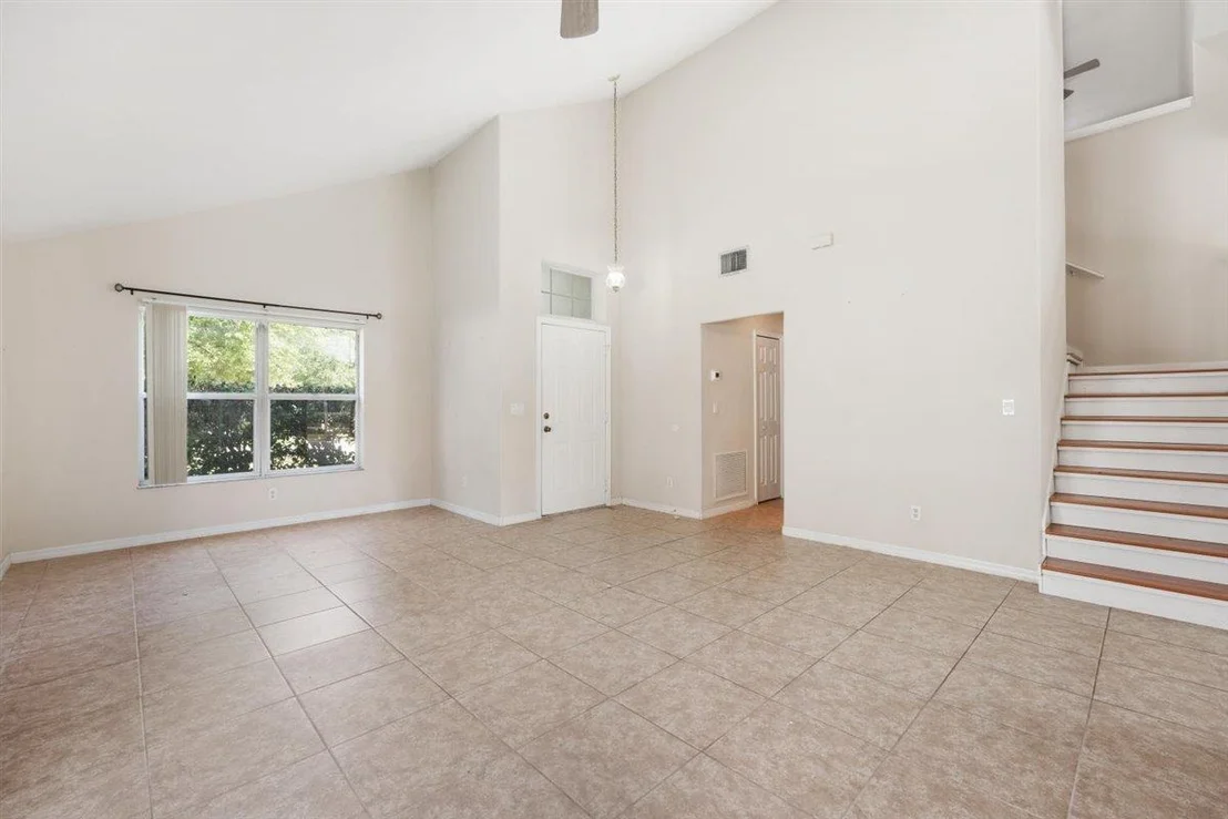 Photo of 1090 Olde Bailey Lane