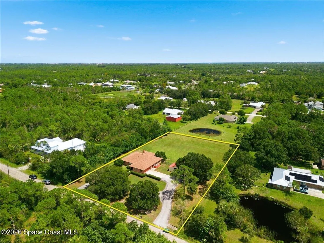 Photo of 2785 Beran Lane