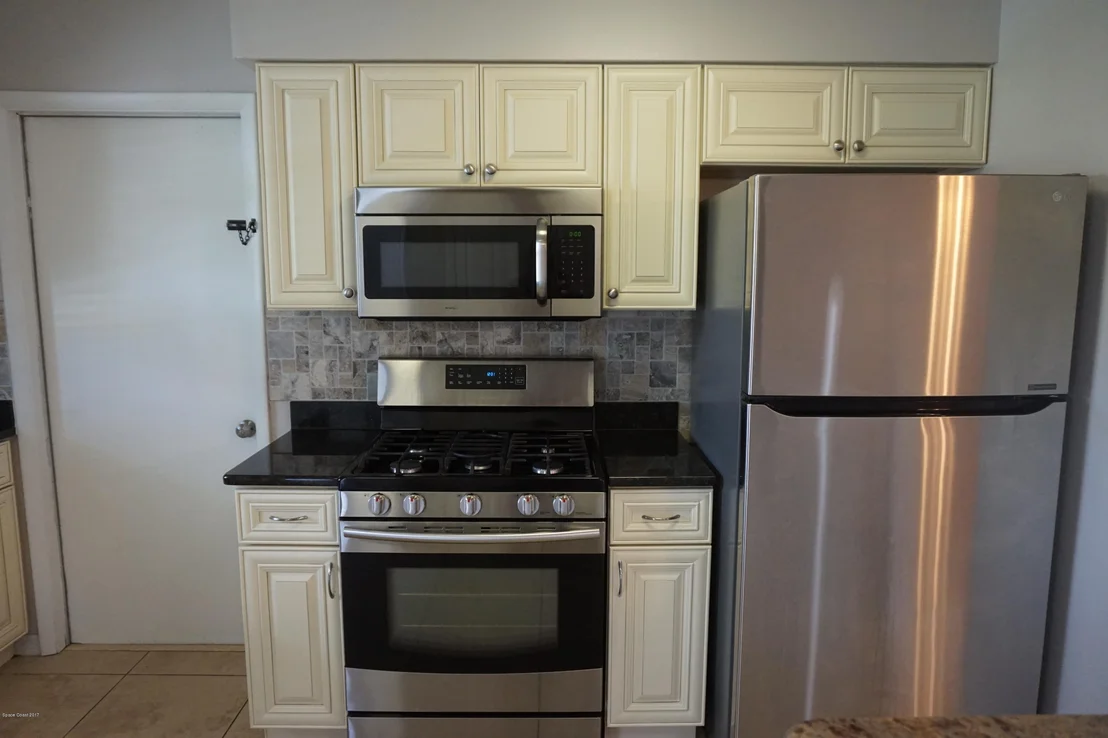 Photo of 1073 Basque Drive