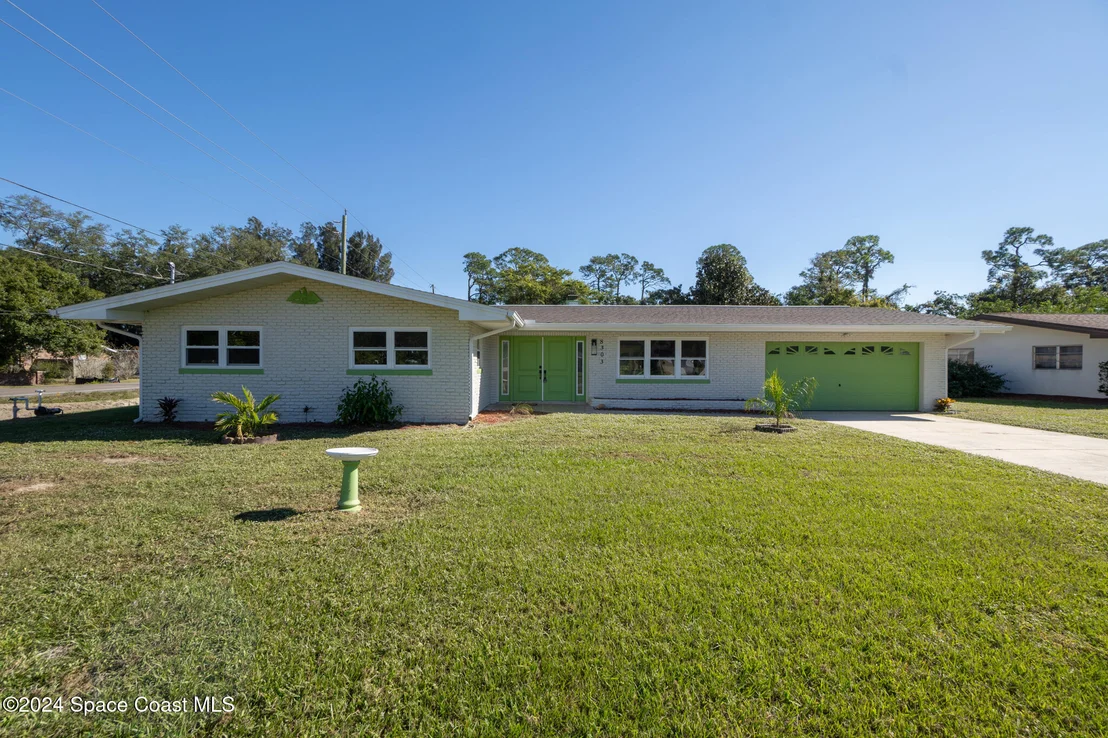 Photo of 8303 Sylvan Drive