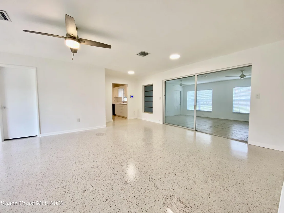 Photo of 2332 Saint Andrews Circle