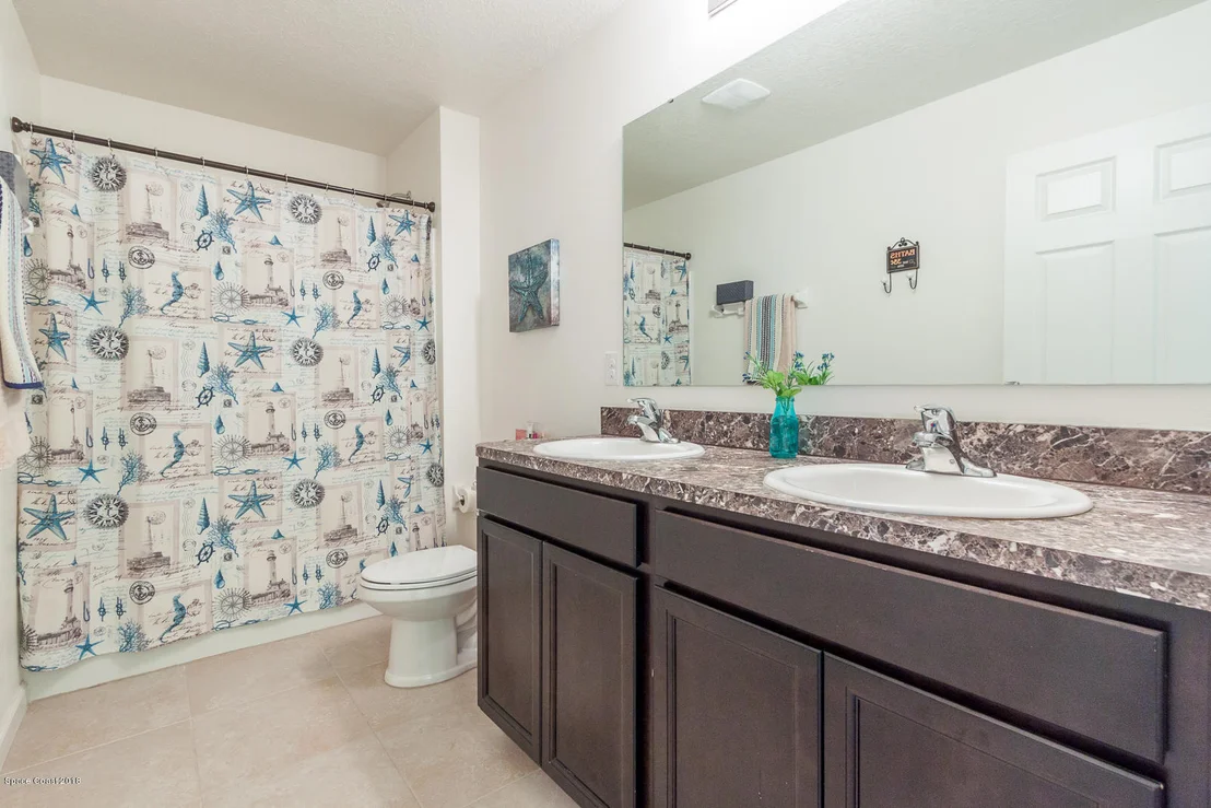 Photo of 4633 Amaca Bay Lane