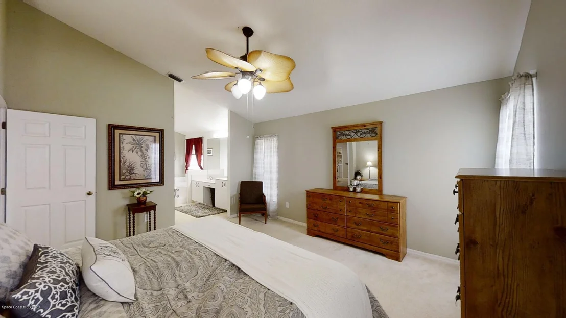 Photo of 1670 Rustic Way