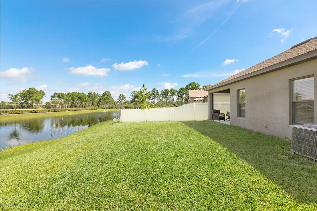 Photo of 1243 Musgrass Circle