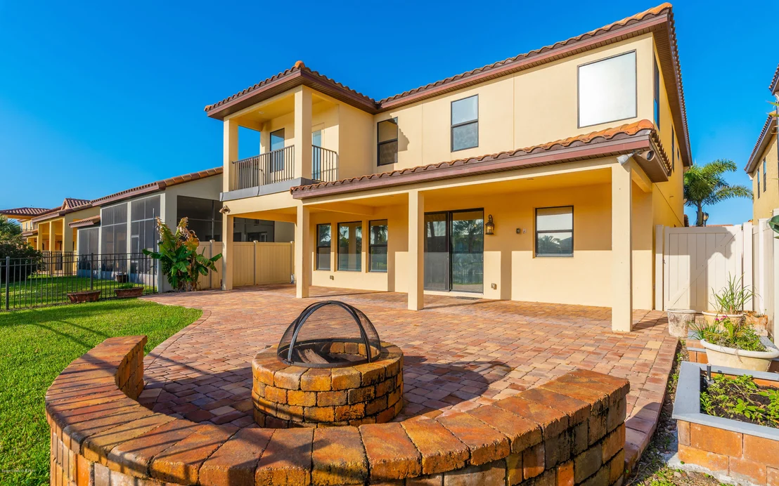 Photo of 669 Monterey Drive