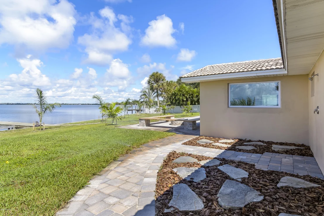 Photo of 309 Sand Pine Road