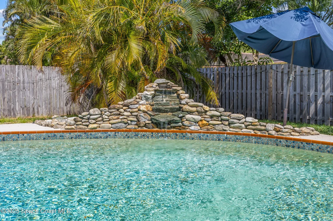 Photo of 430 Rio Lane