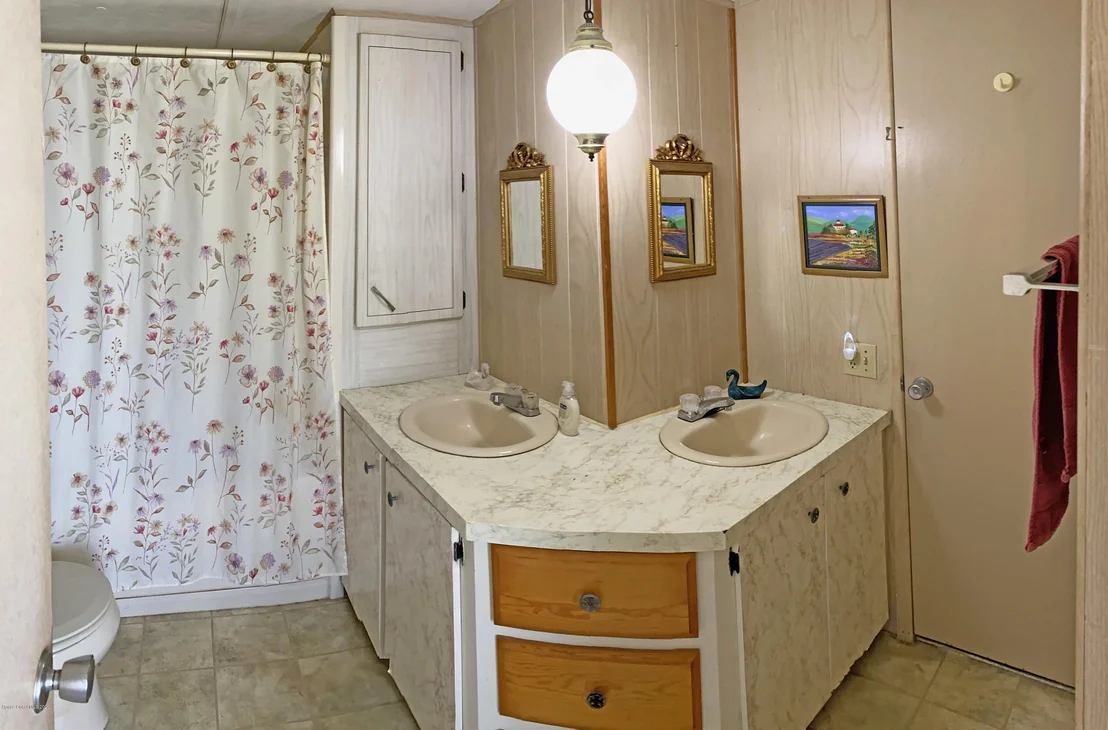 Photo of 2967 Indian River Drive NE