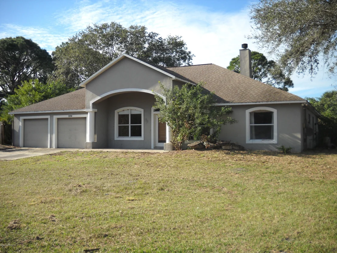 Photo of 5550 Simpson Place