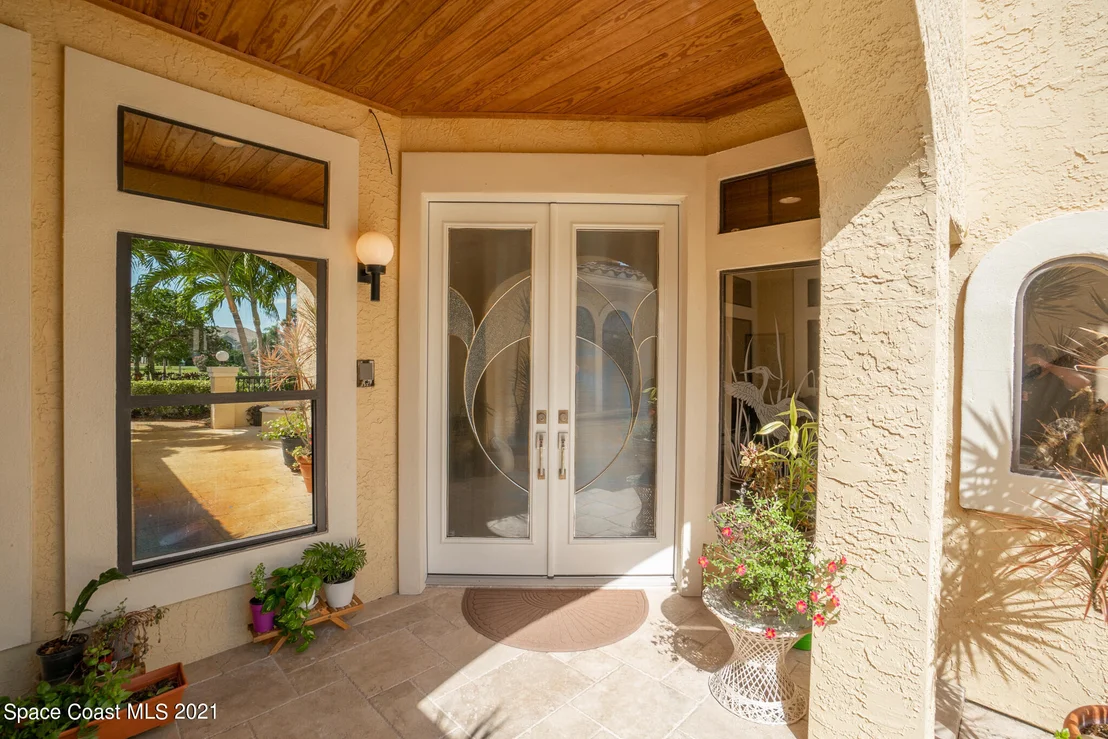 Photo of 442 Lanternback Island Drive