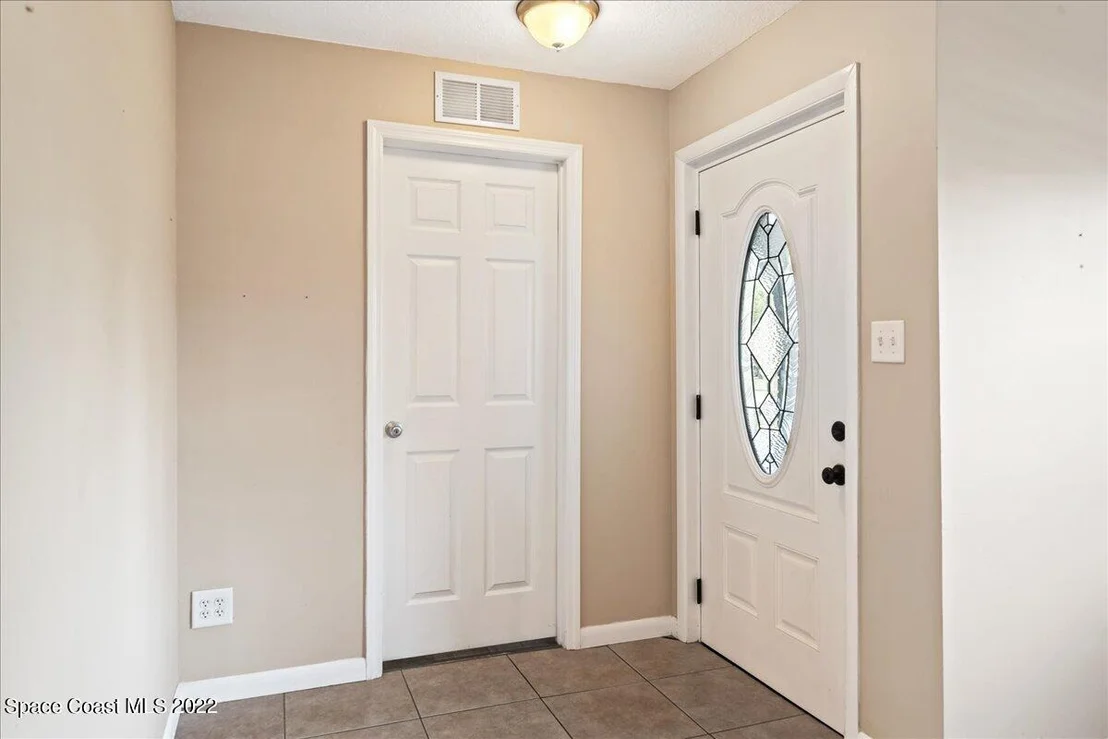 Photo of 181 E Haven Drive