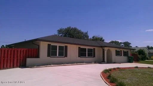 Photo of 100 Southgate Boulevard