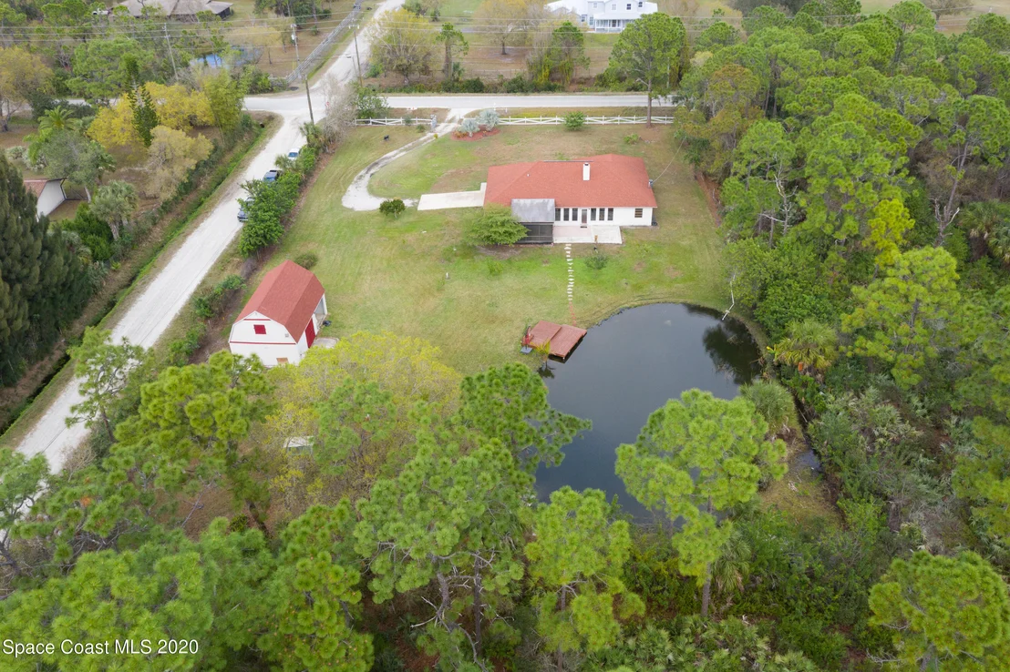 Photo of 1531 Hall Road