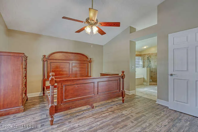 Photo of 3916 Saint Armens Circle