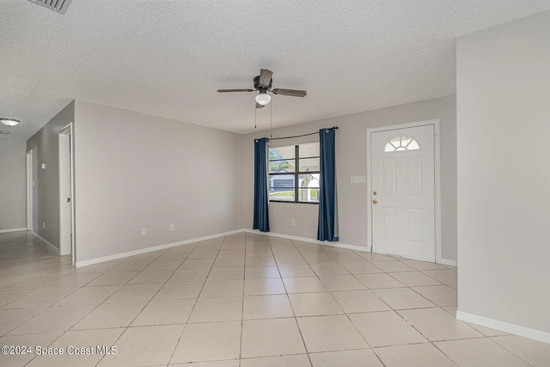 Photo of 7180 Pluto Avenue