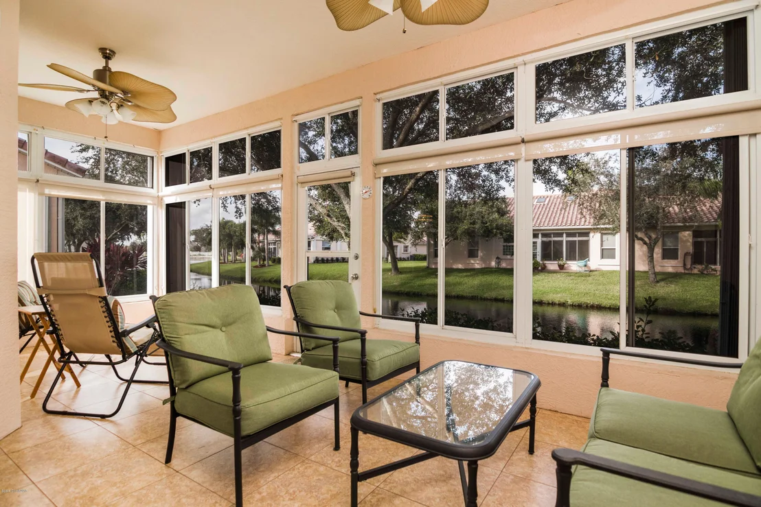Photo of 441 Shell Cove Drive