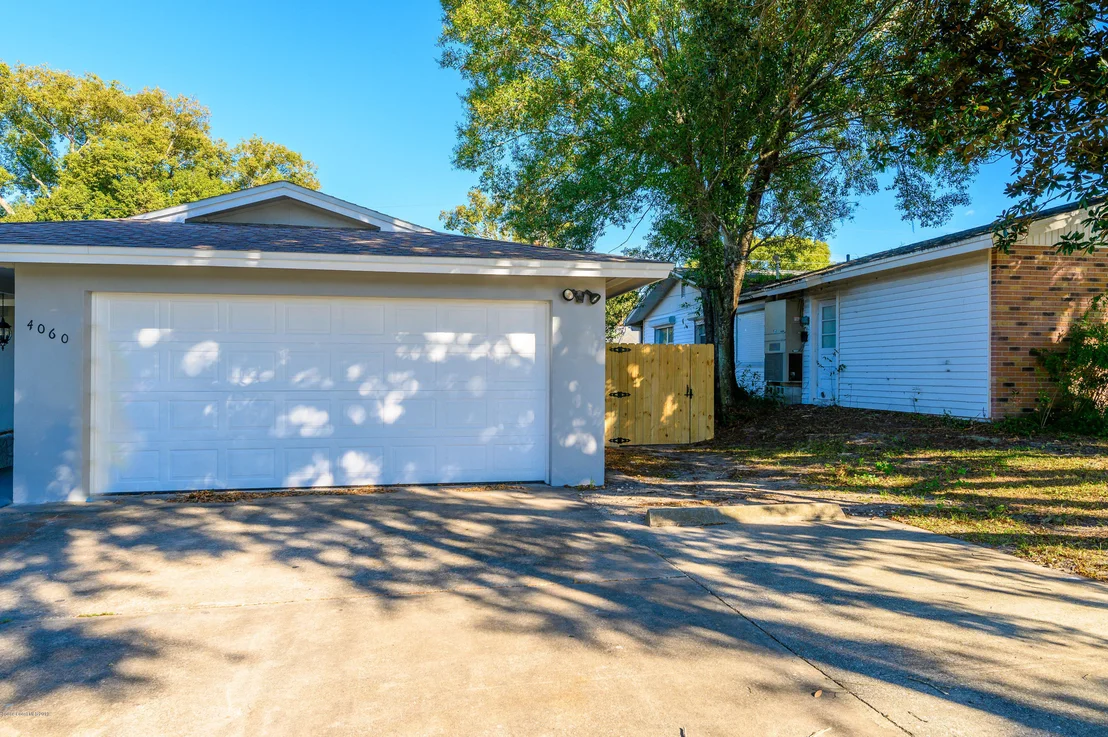 Photo of 4060 Stuart Lane