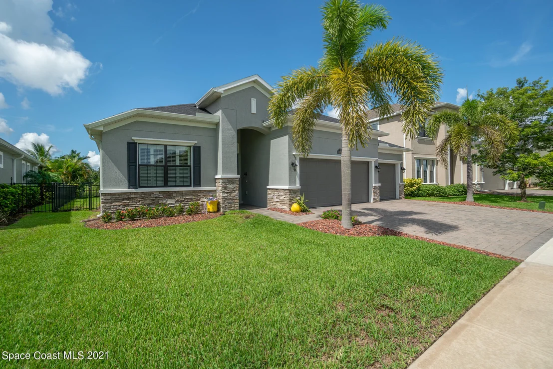 Photo of 7974 Creshire Circle