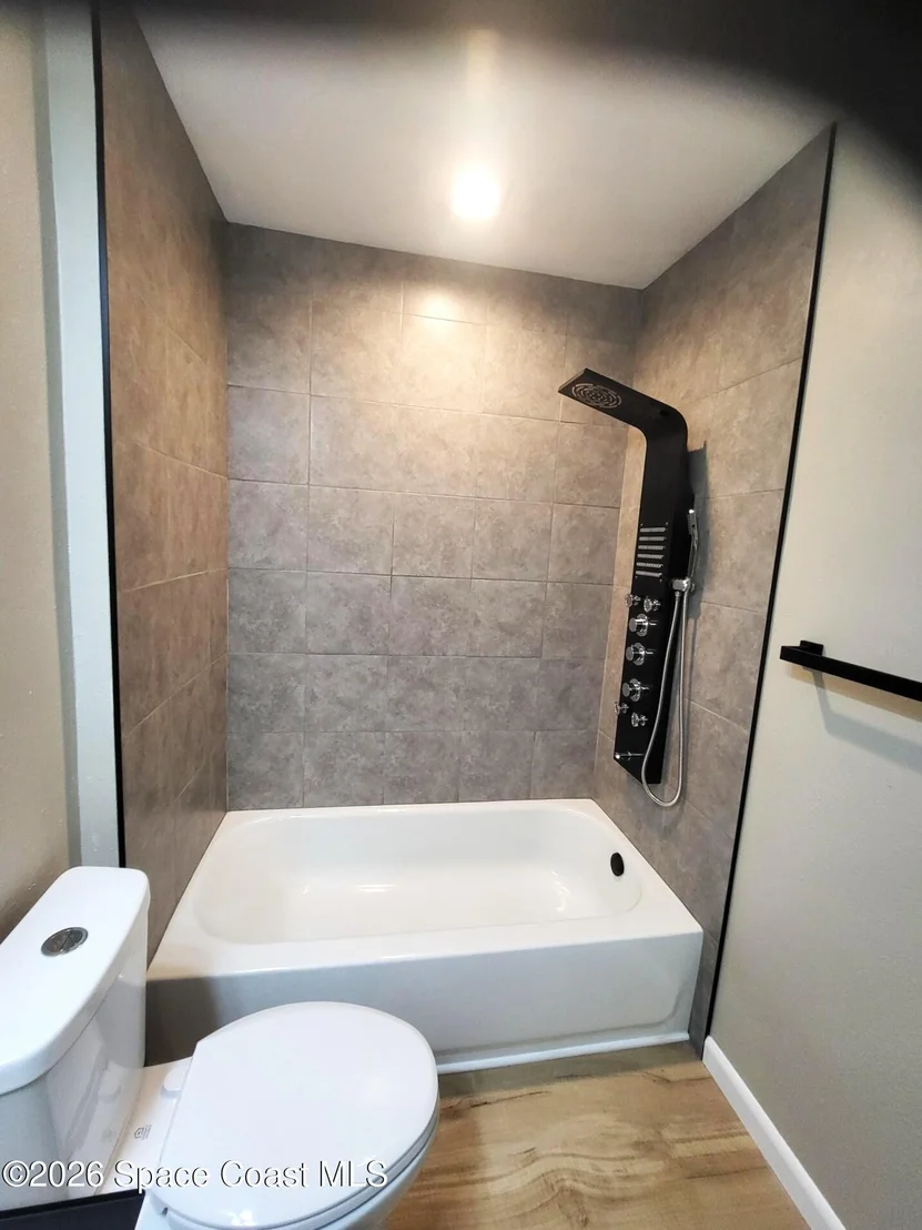 Photo of Unit 201 at 100 Canebreakers Drive