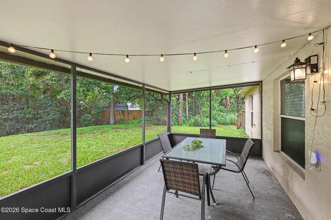 Photo of 6289 Leonard Avenue
