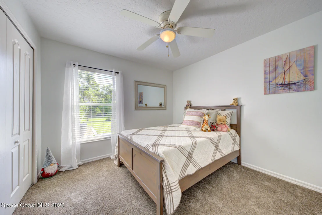 Photo of 1061 Meadowbrook Road NE