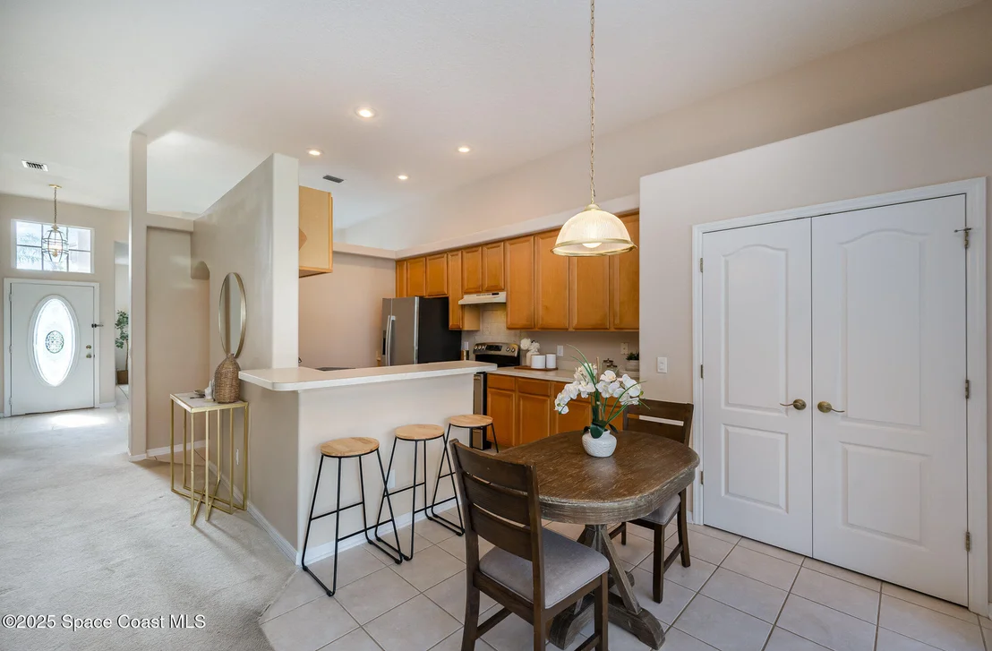 Photo of 976 Wimbledon Drive