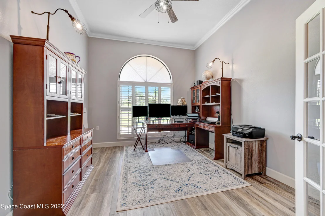 Photo of 903 Bluegrass Lane
