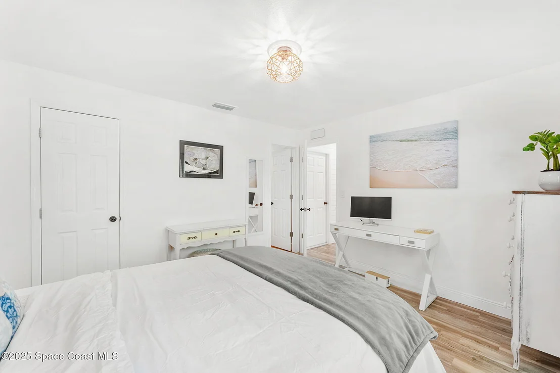 Photo of 3353 Jay Tee Drive