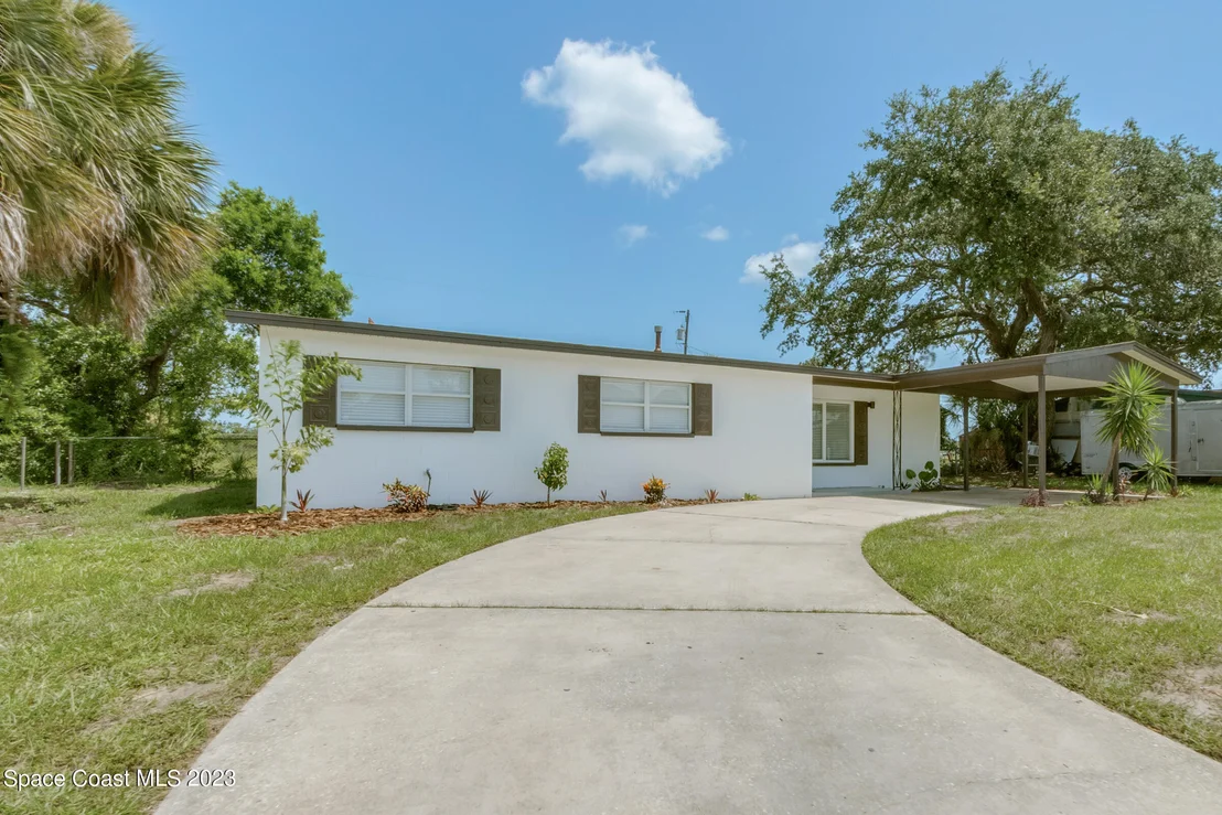 Photo of 1794 Dixon Boulevard