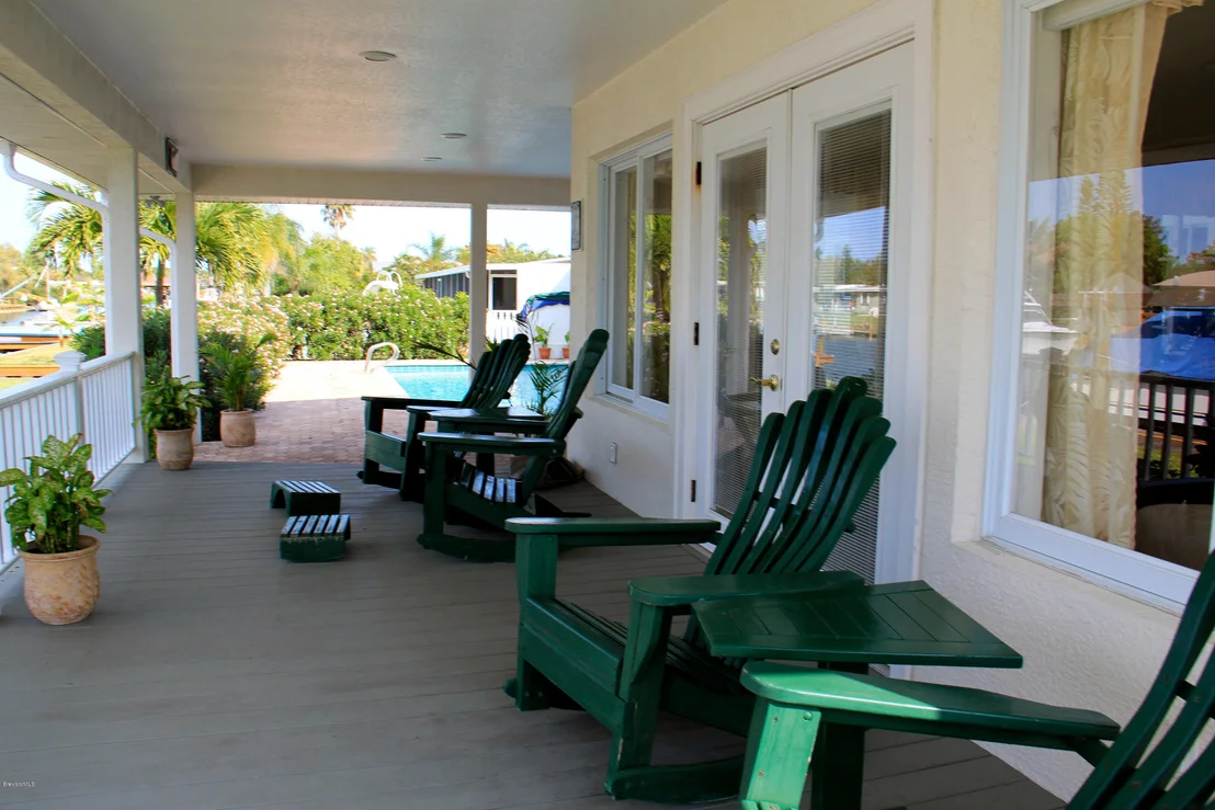 Photo of 452 Angelo Lane