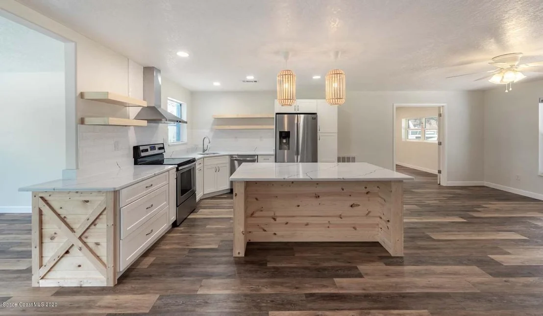 Photo of 1806 Buick Avenue