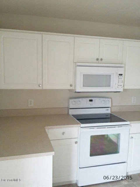 Photo of Unit 104 at 975 Luminary Circle