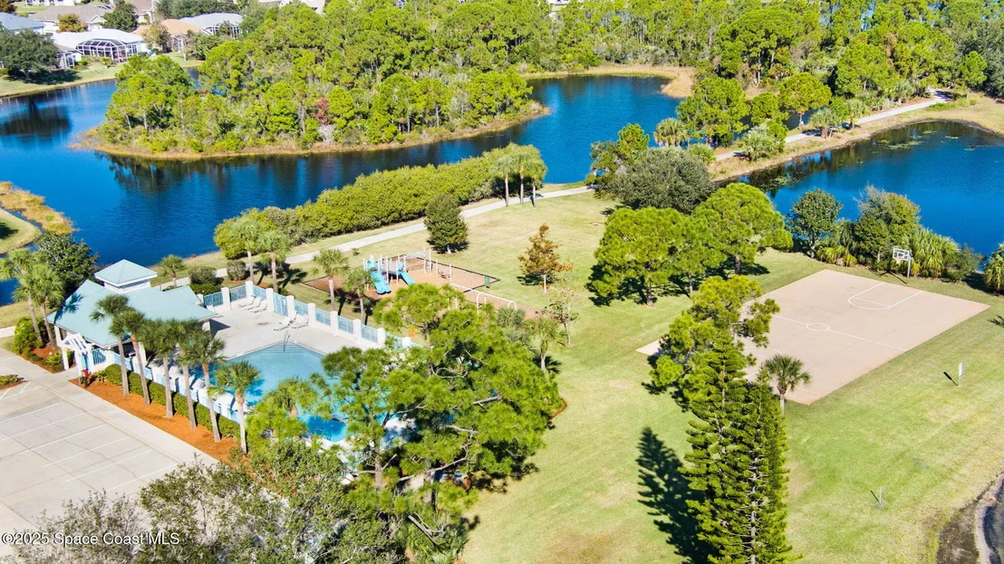 Photo of 5731 Herons Landing Drive