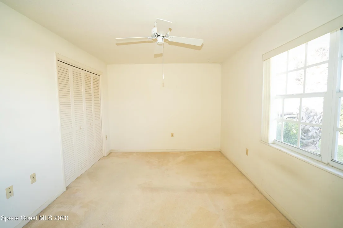 Photo of 452 Dorset Drive