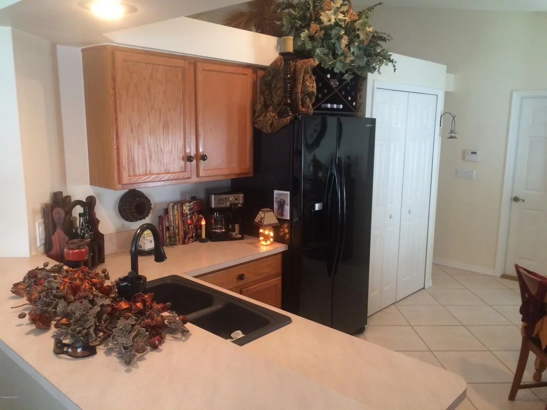 Photo of 8016 Bracken Lane