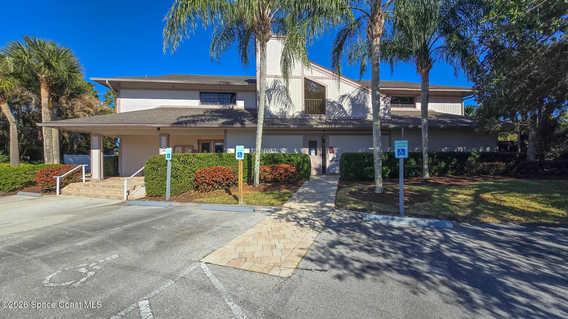 Photo of 1325 Shoreline Circle