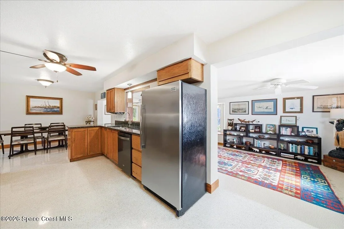 Photo of 180 5th Street