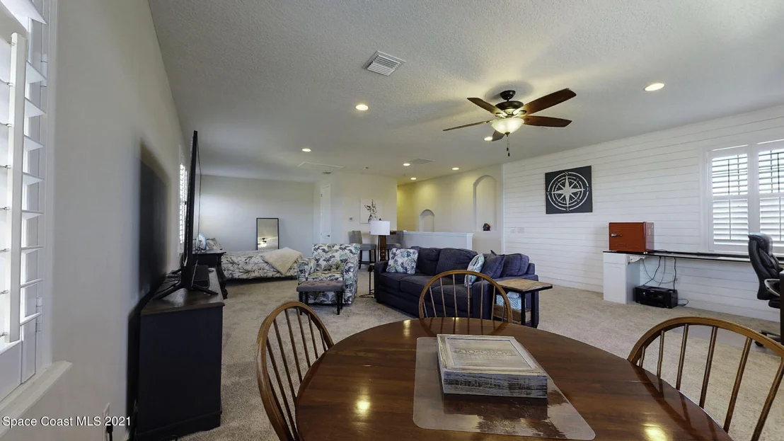 Photo of 2873 Agilny Lane