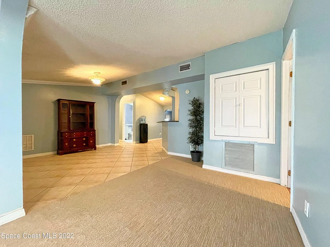 Photo of 1595 Seneca Drive