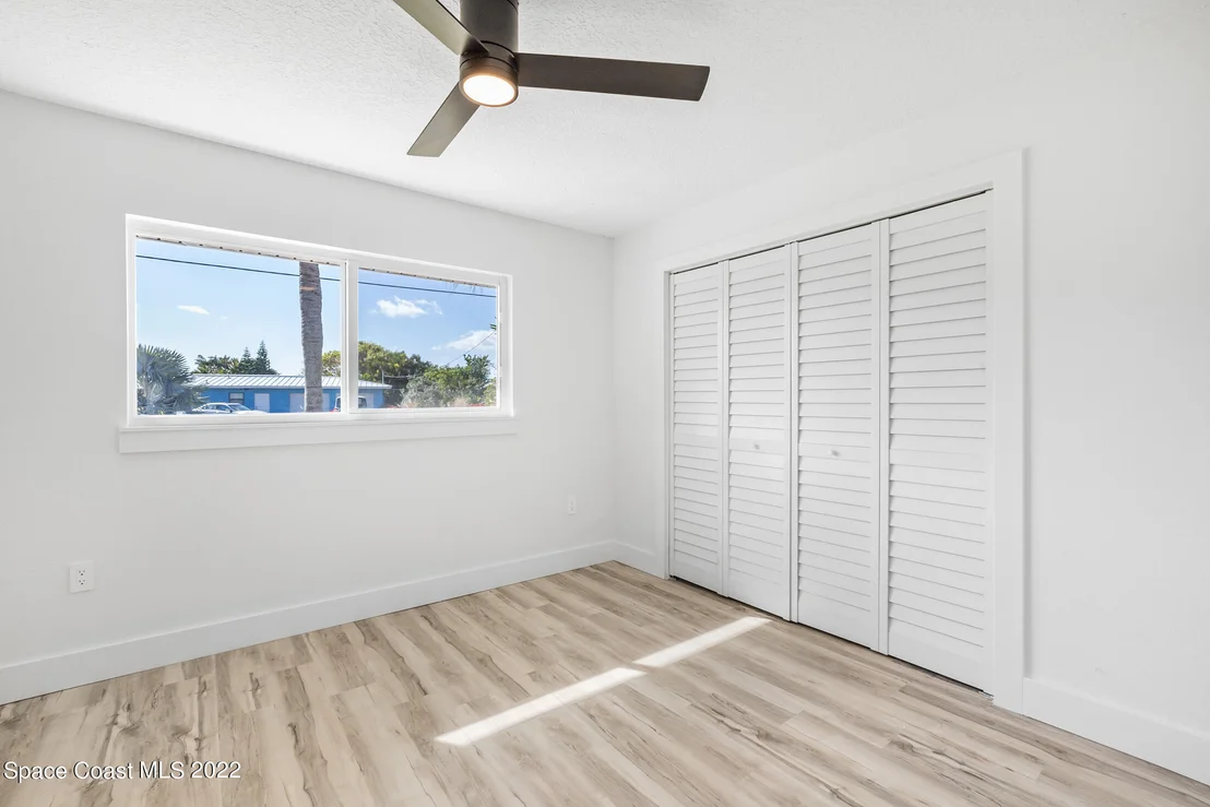 Photo of 77 W Bay Drive