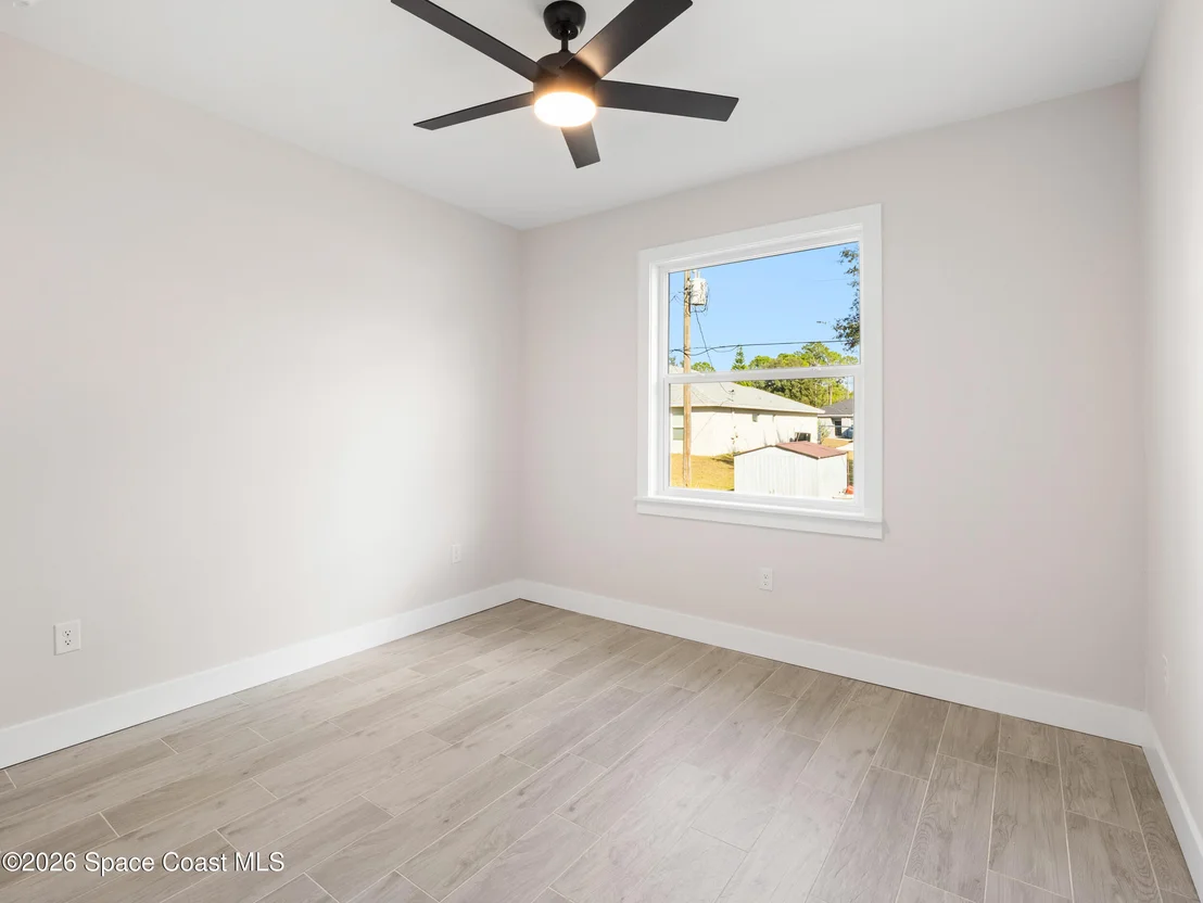 Photo of 2725 Fields Avenue SE