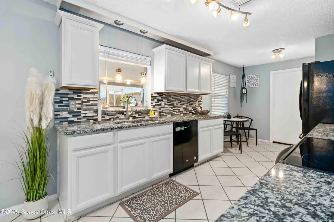 Photo of 215 Capron Road