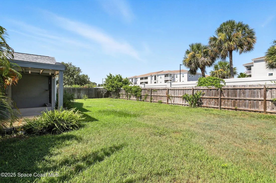 Photo of 4330 Silver Lake Drive