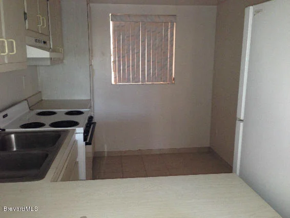 Photo of Unit 206 at 3025 Thrush Drive