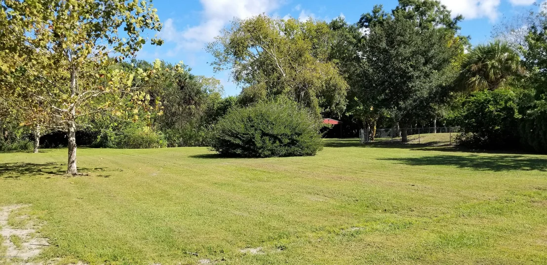Photo of 2146 Parrish Road