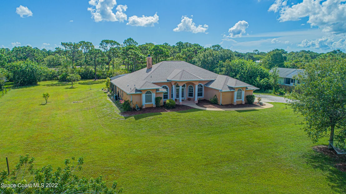 Photo of 2075 Mccain Lane
