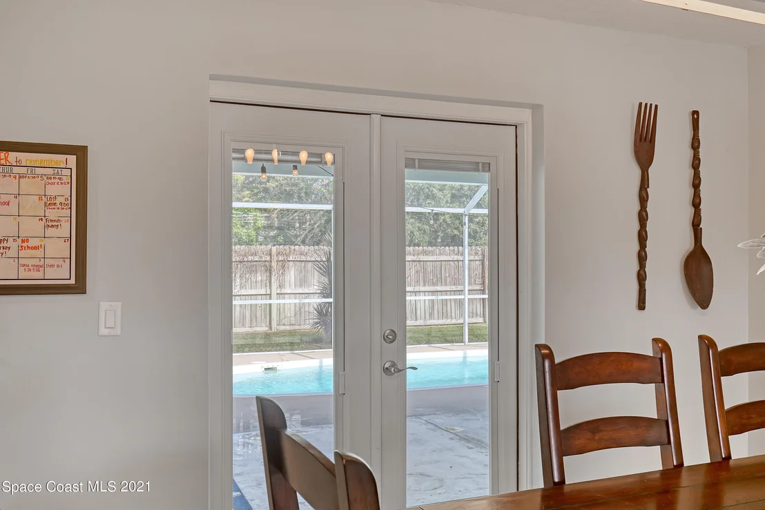 Photo of 2560 Corbusier Drive